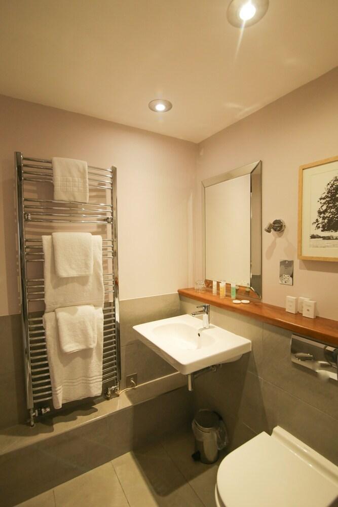 Tracy Park Hotel & Country Club Doynton Bagian luar foto