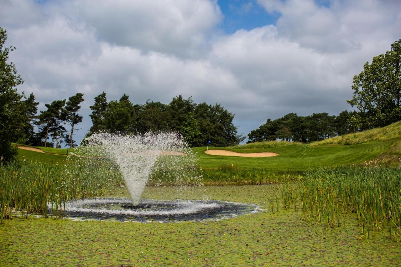 Tracy Park Hotel & Country Club Doynton Bagian luar foto